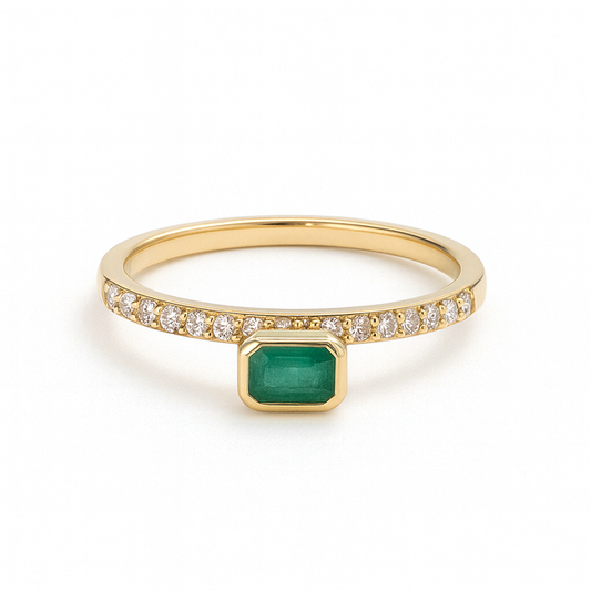 CIR04- Emerald Ring