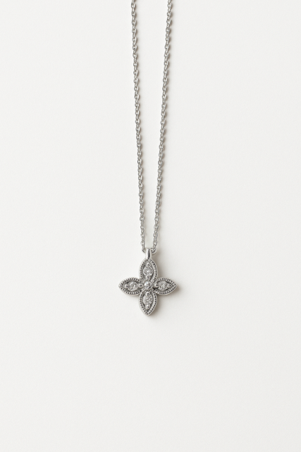 IMS7- 14KY 4 Leaves Diamonds Necklace