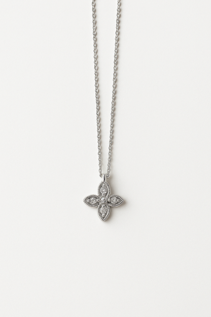 IMS7- 14KY 4 Leaves Diamonds Necklace